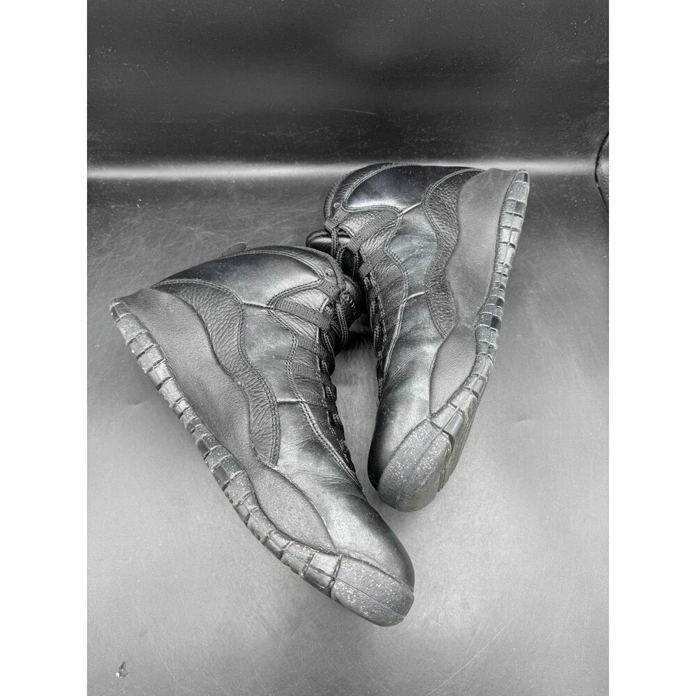 Air Jordan 10 Retro 'NYC' Men’s Size 8.5 (310805-012) CLEAN